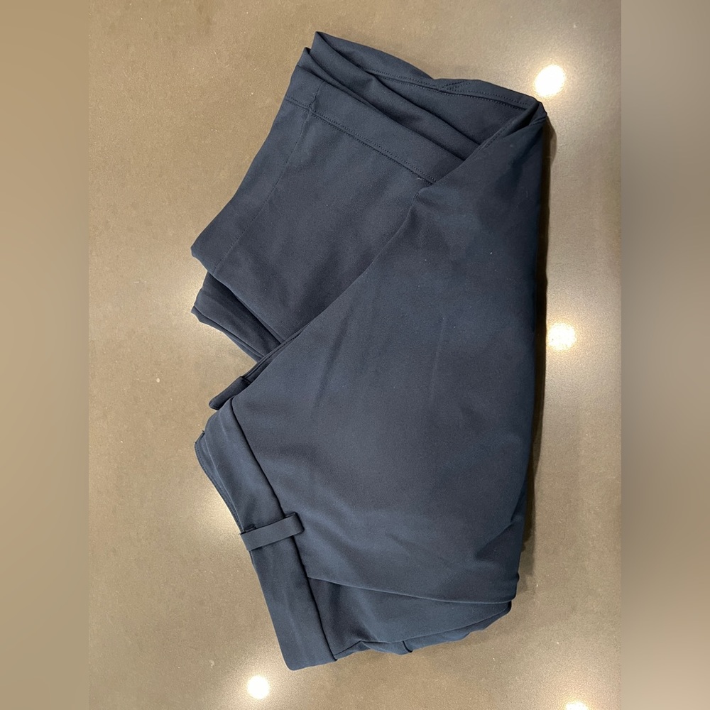 Lululemon Men’s ABC Slim Fit Pant 30x32” Warpstreme True Navy